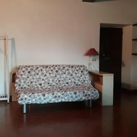 Apartment Artemisia Antique Fara